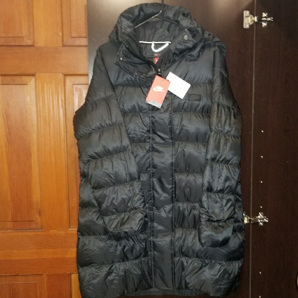 NIKE bubble coat