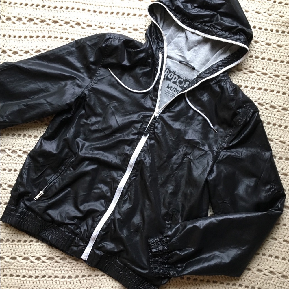 🔹 Men: Black Jacket 🔹
