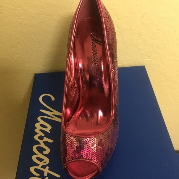 Sequin Heels - Picture 2 of 4