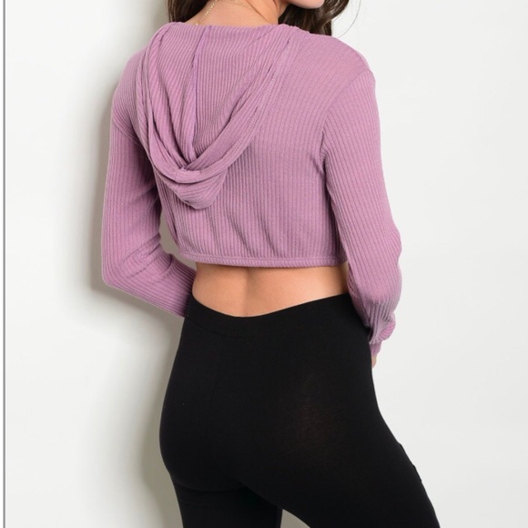 ❗️Last One❗️Lavender Lace-Up Top NWOT - Picture 2 of 2