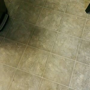 Meet your Posher, Abi