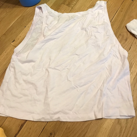 Tank - Picture 4 of 4