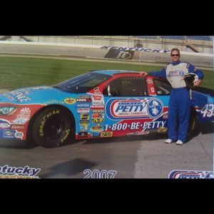 Meet your Posher, Kevin