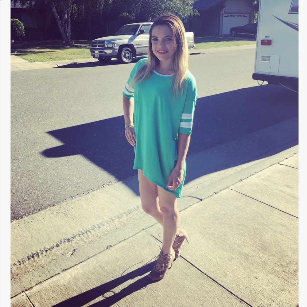 Lularoe Irma jersey blue