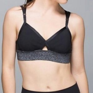 Lululemon size 6 sports bra