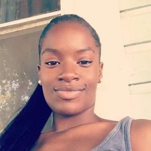 Meet your Posher, Catrelle