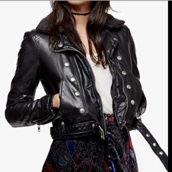 Free People Remove Faux Fur Collar Belted Moto S - Picture 6 of 8