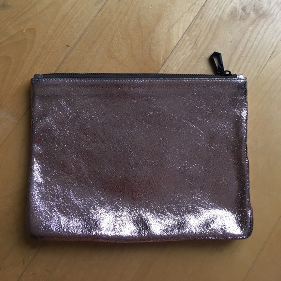 Marc Jacobs rose gold metallic clutch - Picture 2 of 4