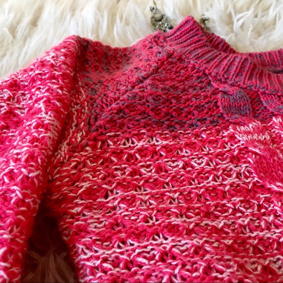 ❤️ Multi-color Red Sweater ☃️ - Picture 5 of 8