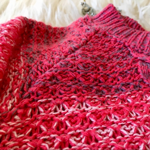 ❤️ Multi-color Red Sweater ☃️ - Picture 6 of 8