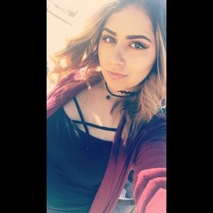 Meet your Posher, Brenda