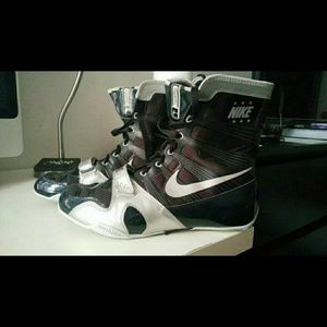 Nike Hyper Ko's