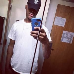 Meet your Posher, Corey