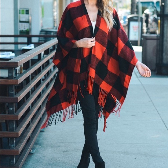 LAST ONE! Plaid Poncho Red/Black - Picture 7 of 8