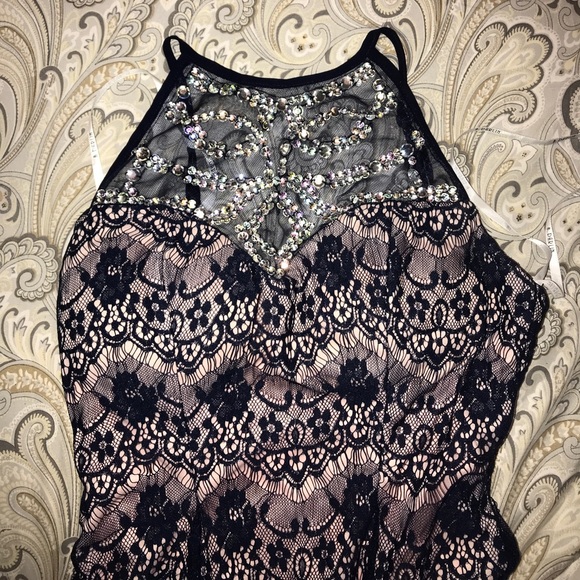 Homecoming dress - Picture 2 of 6