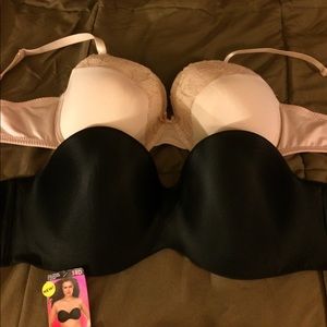 Lot 2 new and like new 38 D bras