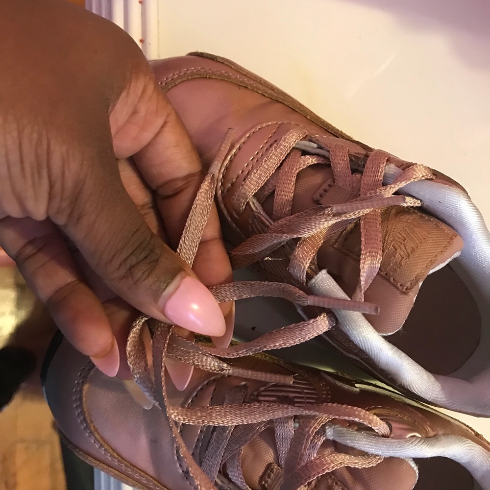 Nike sneaker toddler 10c