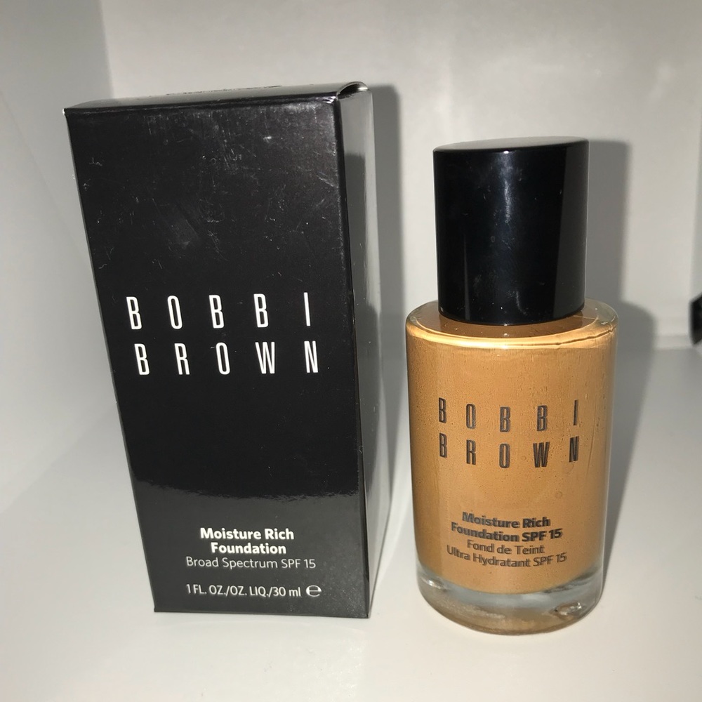 Bobbi Brown Moisture Rich Foundation Shade 6.5
