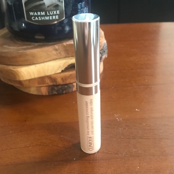 clinique concealer 02 light
