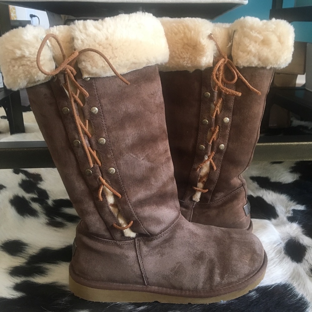 UGG Limited Edition side lace up boots size 9