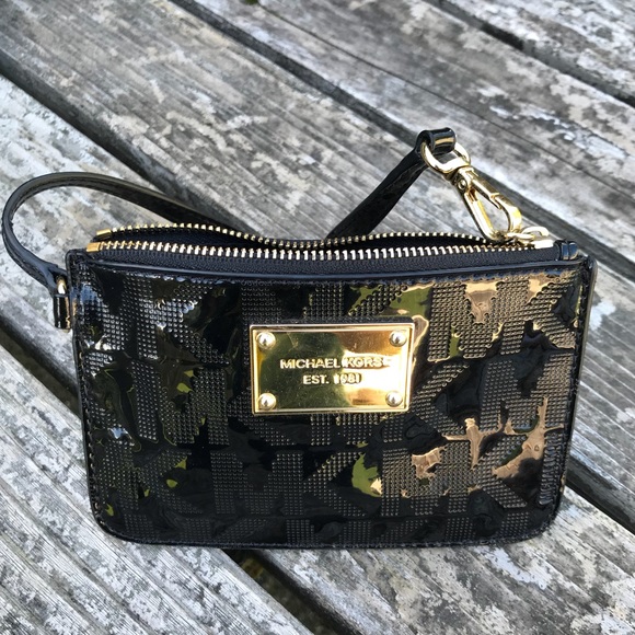 Michael Kors Coin Purse + 2 bonus purses - Picture 2 of 7