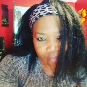 Meet your Posher, Rosalyn