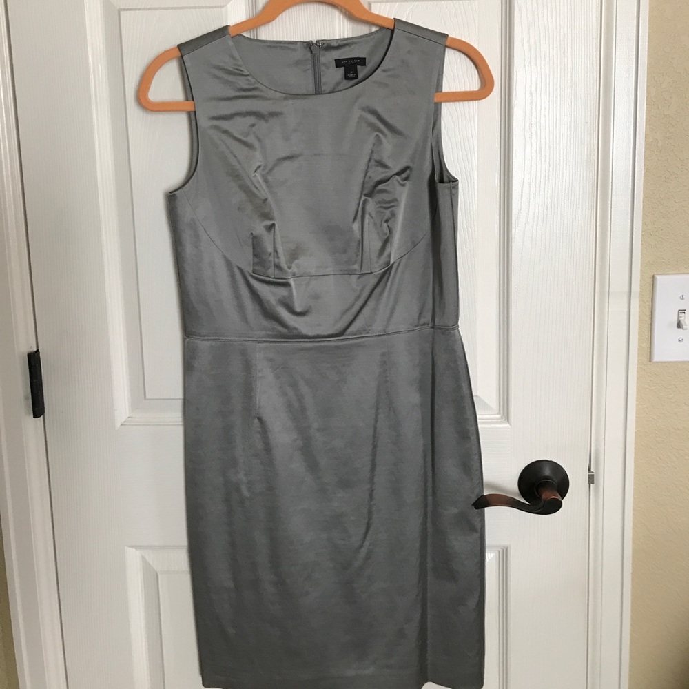 Ann Taylor sheath dress size 2
