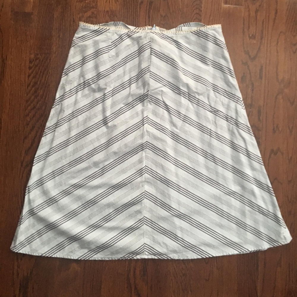 Tommy Hilfiger skirt