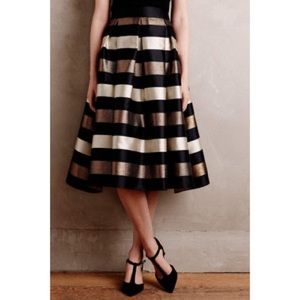 Eliza J Metallic Skirt Size 6