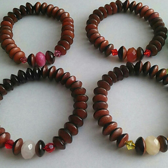 Set of 4 Gemstone & Crystal Bracelet - Picture 3 of 6