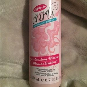 Curl boosting mousse