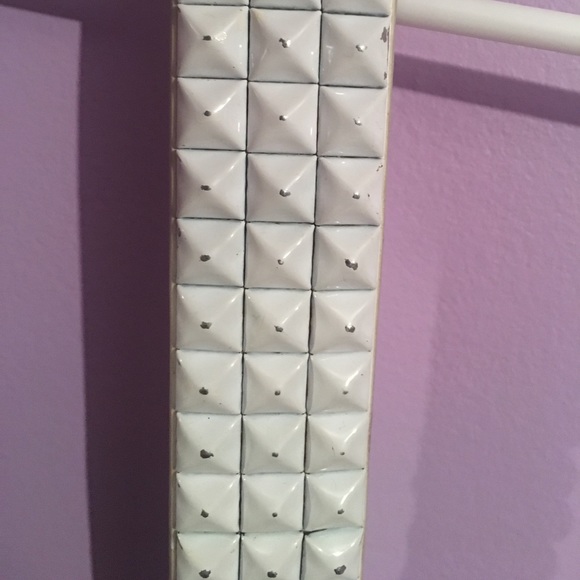 Belt - Picture 2 of 3