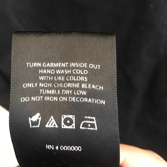 Men's Civil Regime zippered tee. - Picture 6 of 6