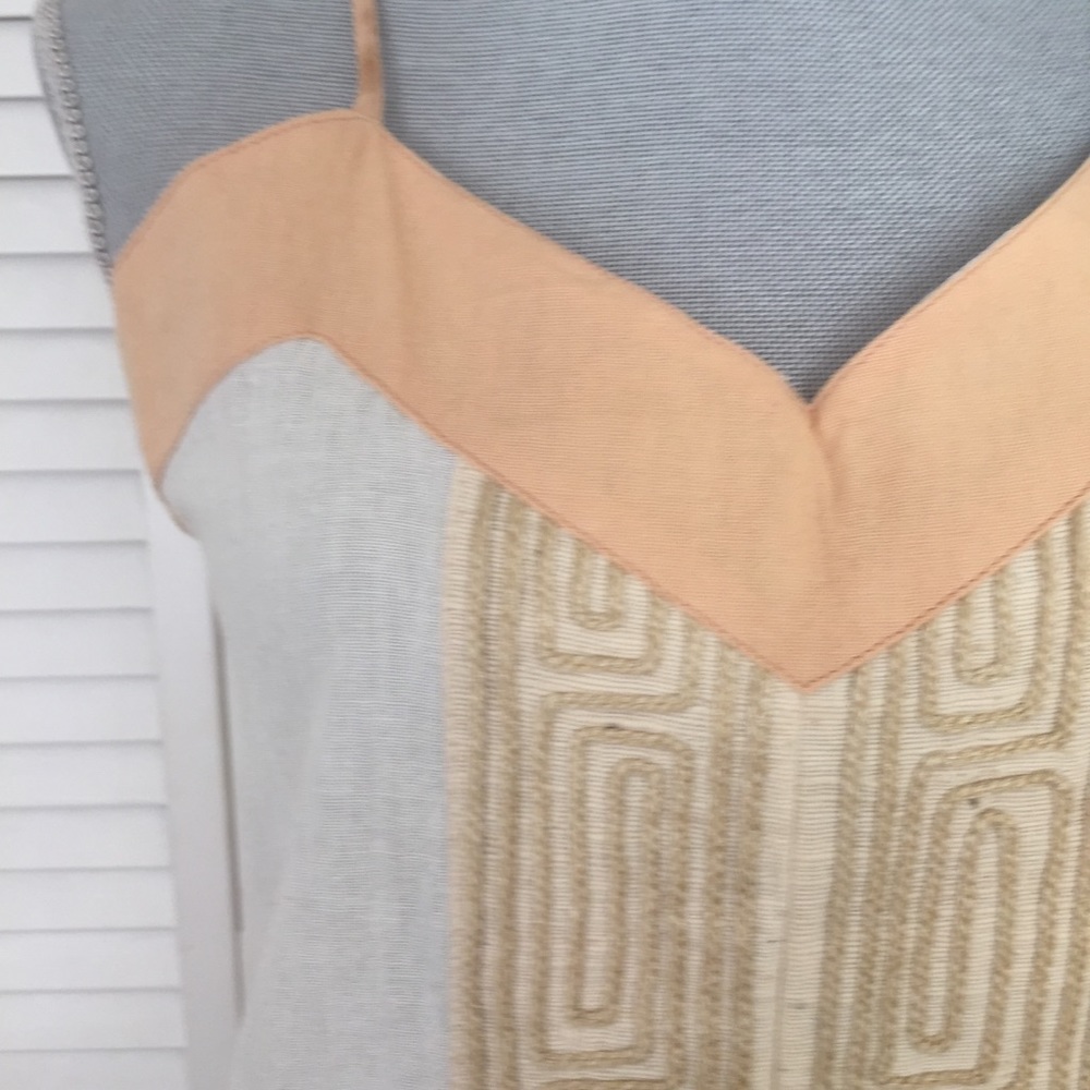Beautiful Natural Tank Top - Picture 5 of 6