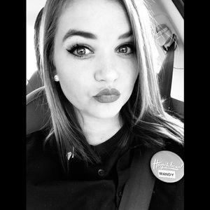 Meet your Posher, Amanda