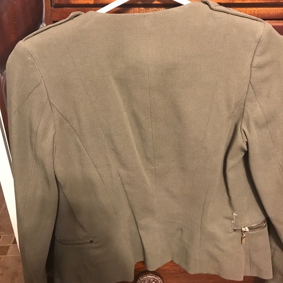 Jacket - Picture 2 of 3