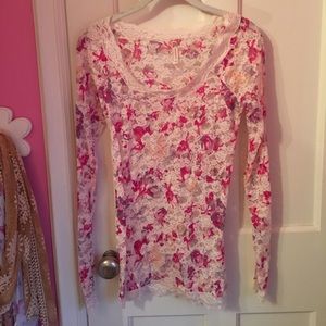 Free people pink lace longsleeved. Size medium.