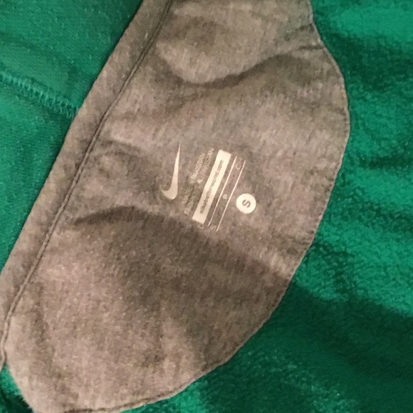 ‼️Sold‼️ Nike Jacket Size S - Picture 3 of 4