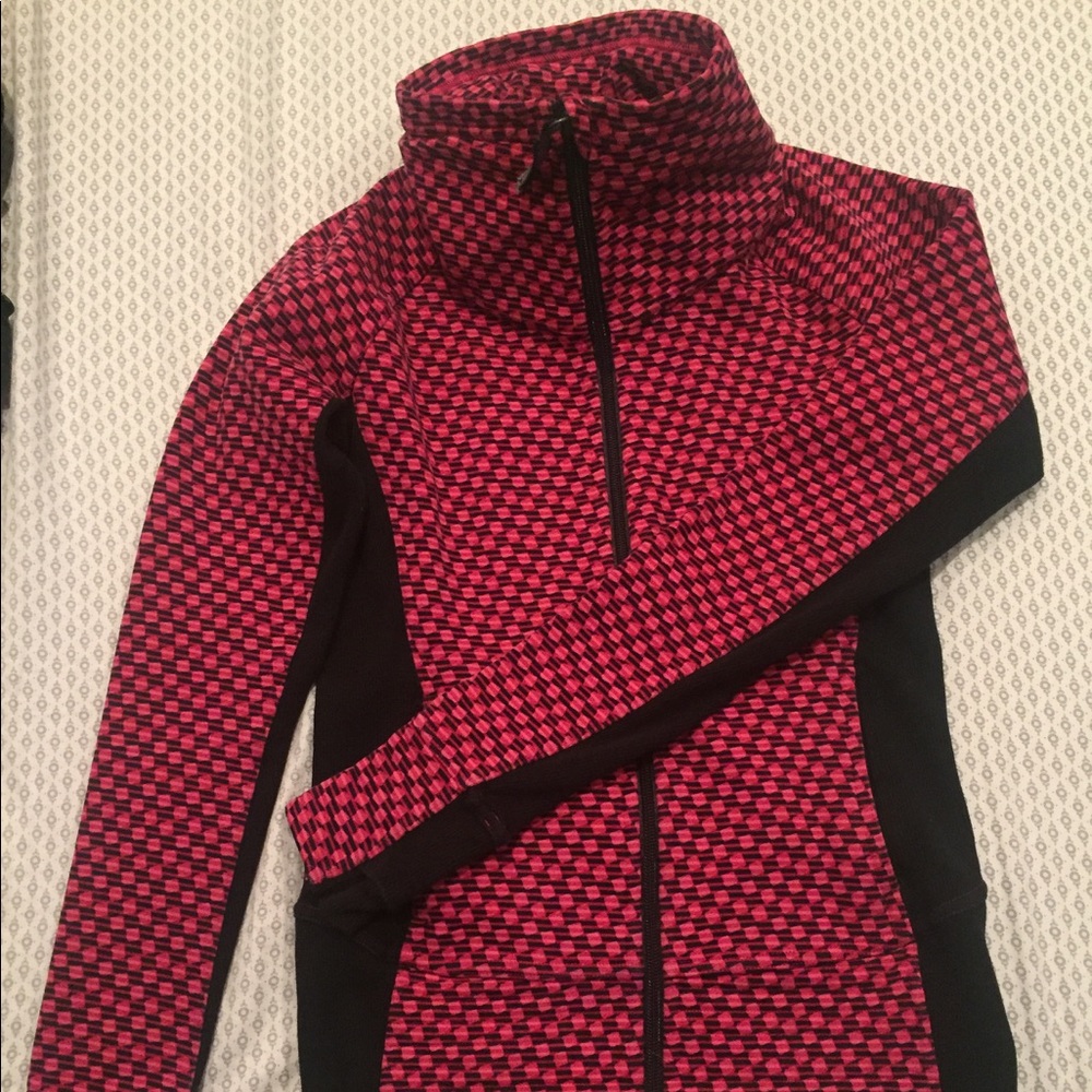 LULU LEMON RUN JACKET