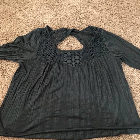 Clothes - Picture 8 of 8