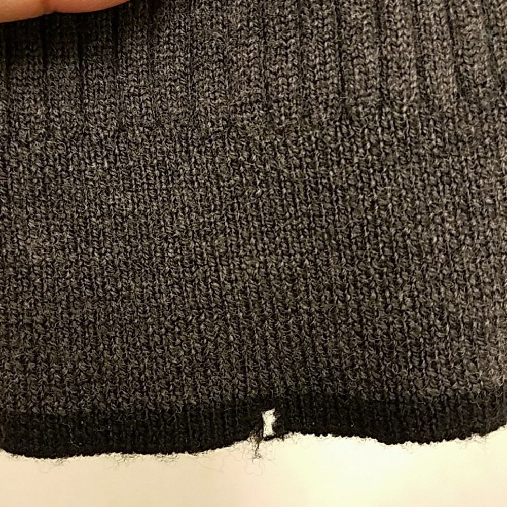 Banana Republic wool sweater - Picture 5 of 8