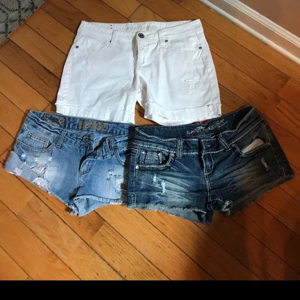 Shorts Bundle. Sz 9