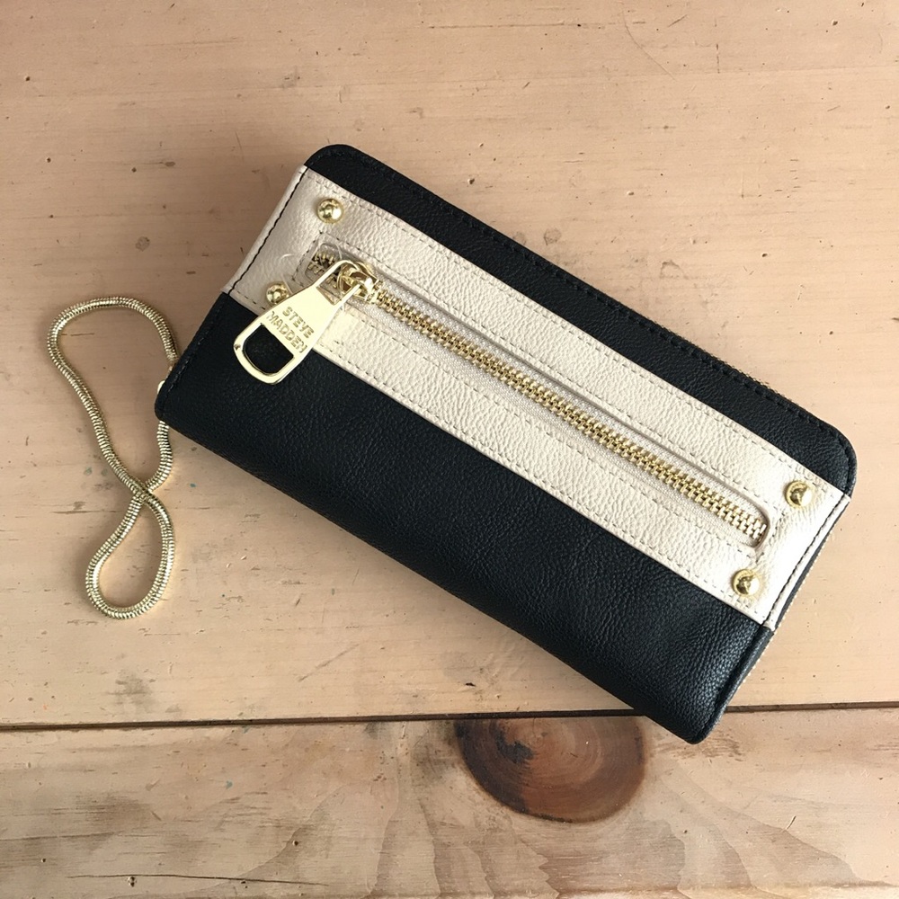 Steve Madden Wallet *new