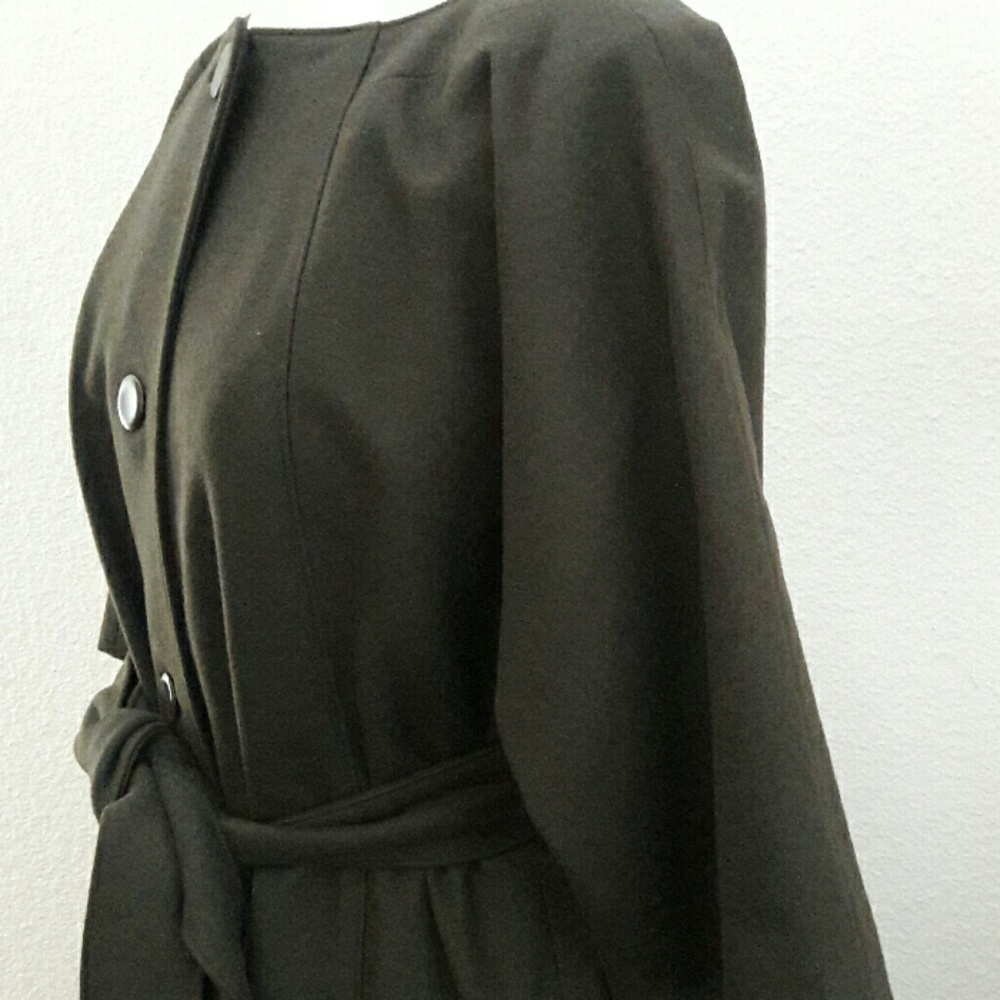 Valette Wool Coat - Picture 7 of 8