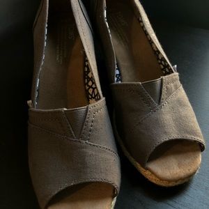 Toms wedge heel