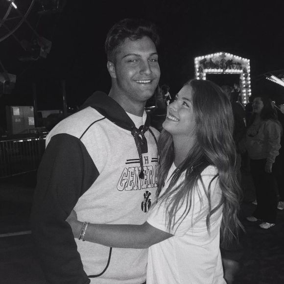 Meet your Posher, Kaitlyn - Picture 4 of 7