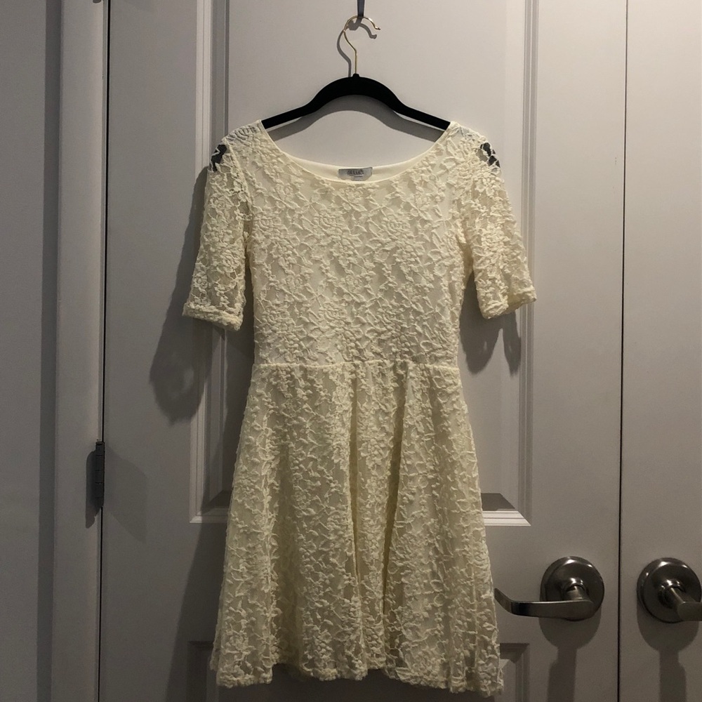 DRESS