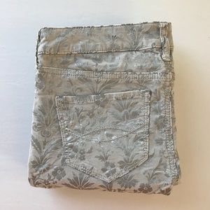 Abercrombie Damask Patterned Velveteen Skinny