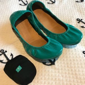 Teal Tieks, Size 9