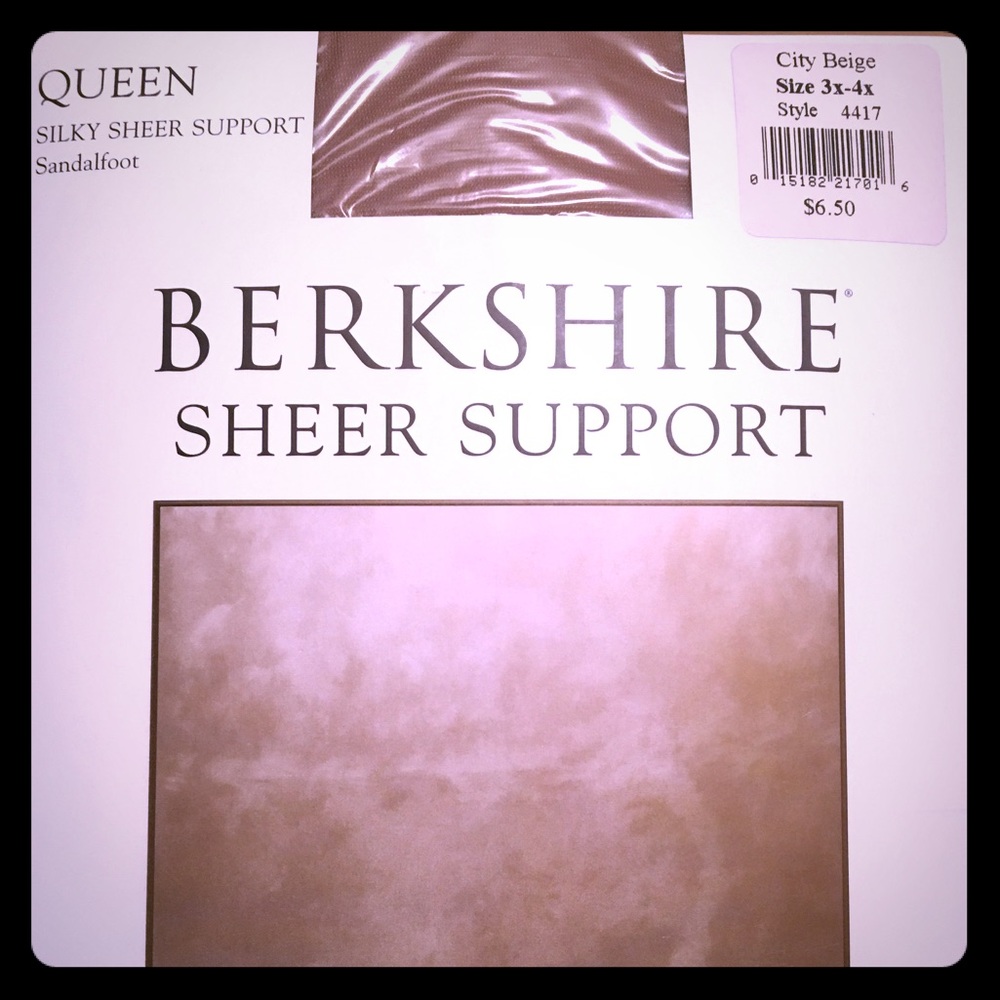 Queen (Size 3x-4x) Berkshire Pantyhose City Beige